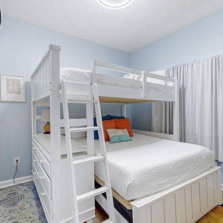 Baywatch F2 Apartment Pensacola Beach Bagian luar foto