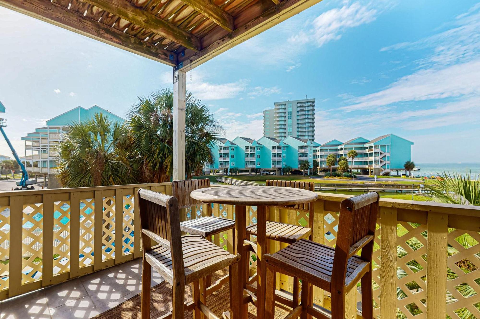 Baywatch F2 Apartment Pensacola Beach Bagian luar foto